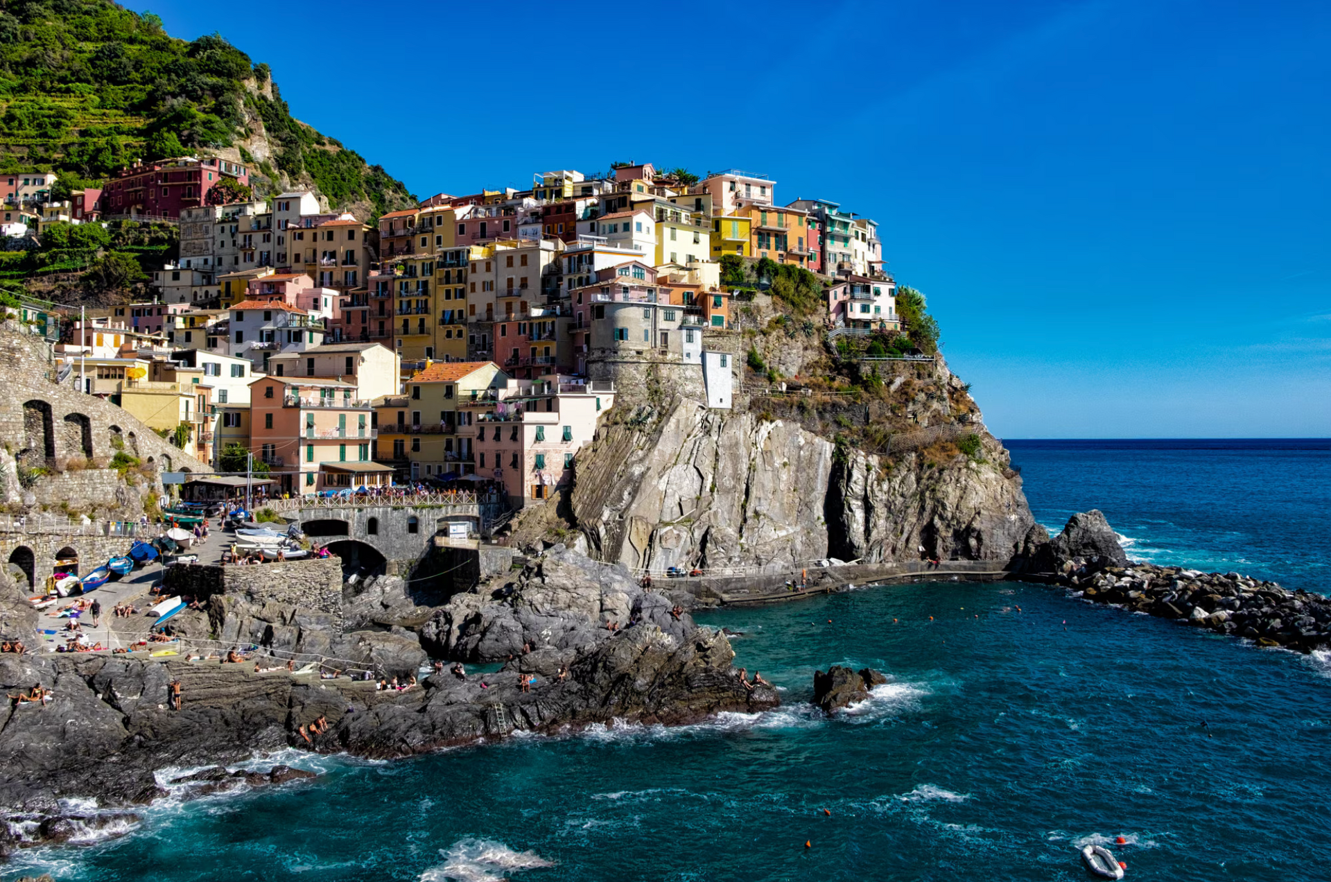 Eine italienische Klippe. Die Stadt 5 Stufen.